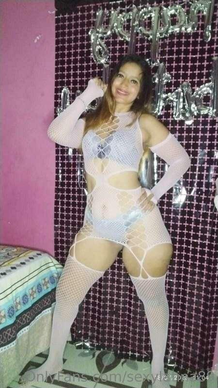 sexylatina89 image #6