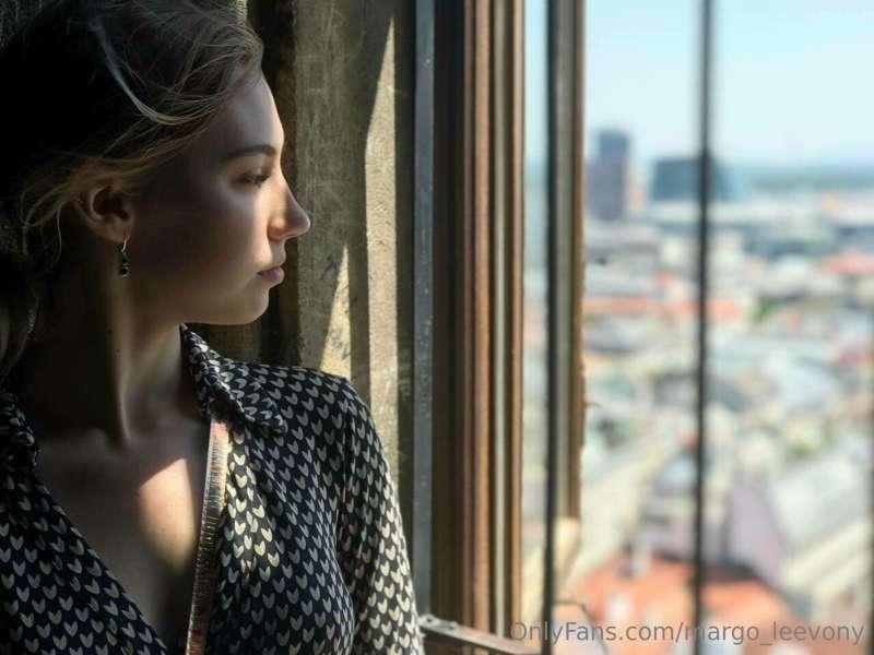 Beauty is a kind of glow. People who have true inner beauty,..