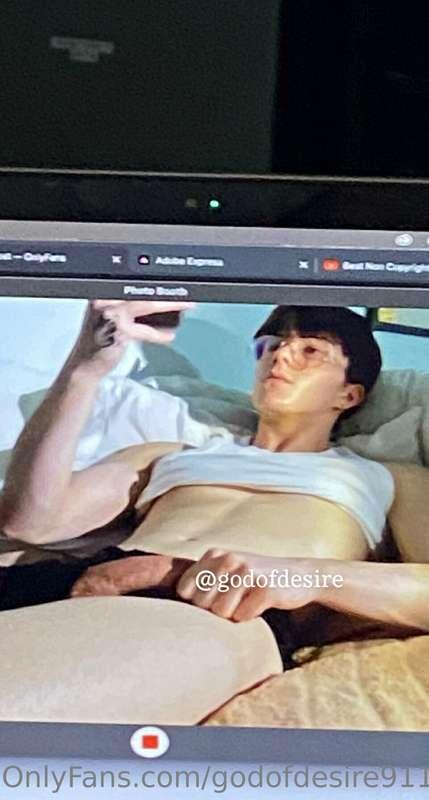 Video coming out Friday is hot hot hot 🥵