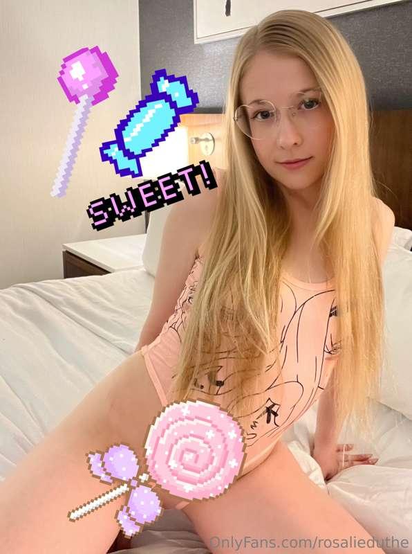 Fuck me like one of your hentai girls ~ 💕