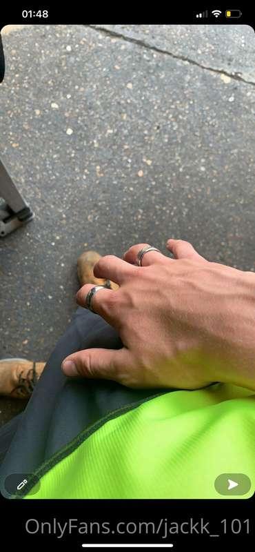 anyone here into hands🤪😈