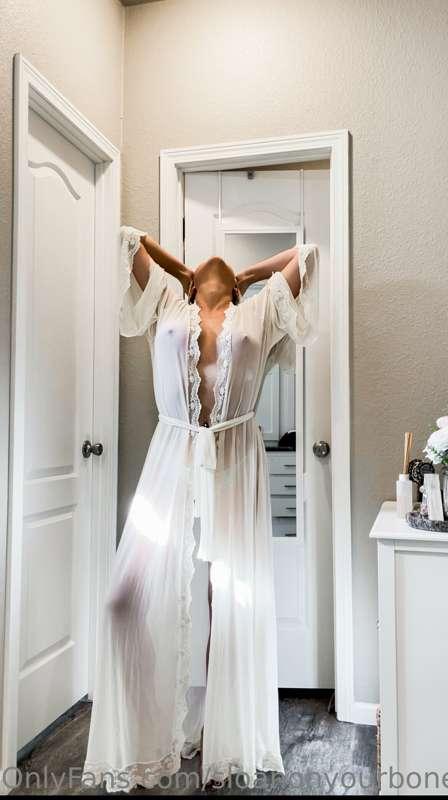 Hi my loves! I’m still here, but I unfortunately haven’t bee..