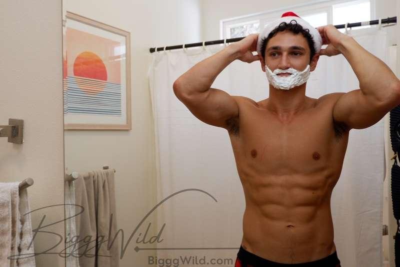 Then you check on Santa’s Physique🎅