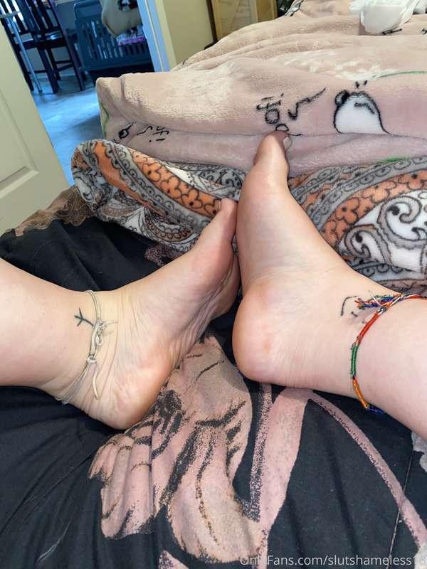 slutshameless18 image #1