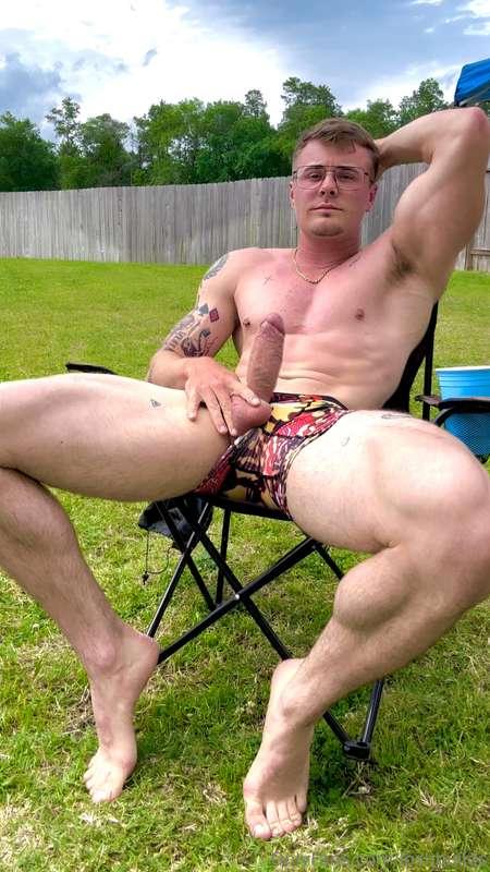 NAUGHTY LABOR DAY 🇺🇸 JERKING 🍆 LEGS SPREAD and DICK PULSING ..