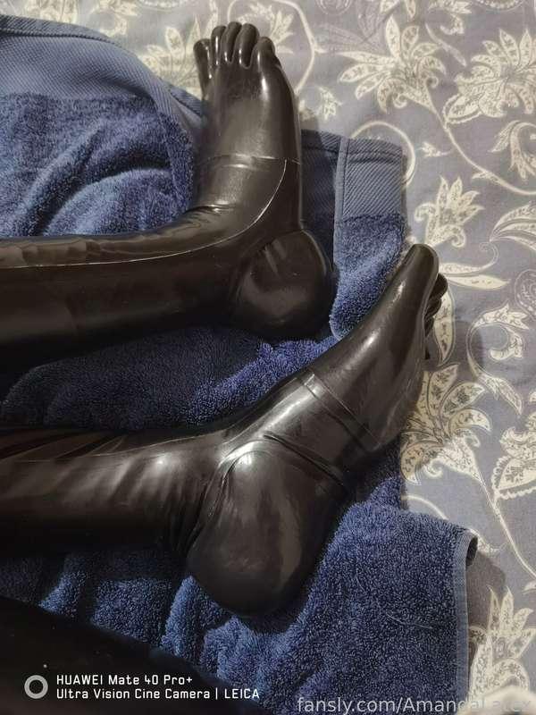 amandalatex image #2