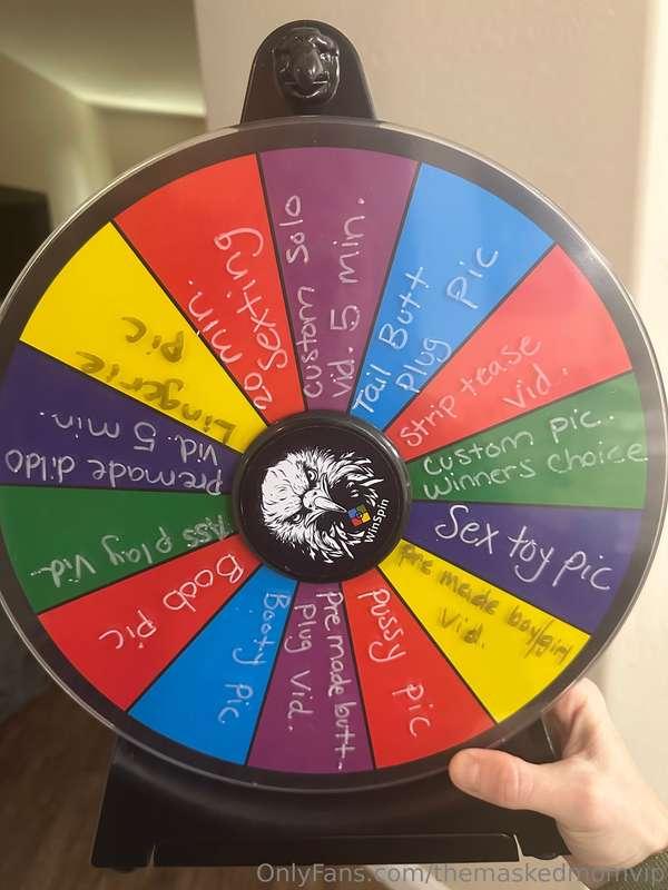 Spinning the wheel naked today! 1 spin for $10 or 2 spins fo..