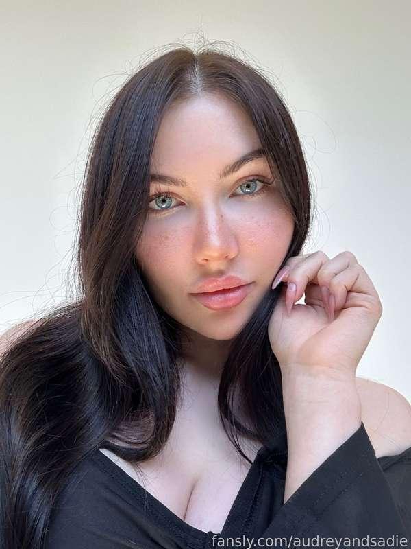 Fucking give it to me 🥵

#cute #aussie #pussy #spread #wet