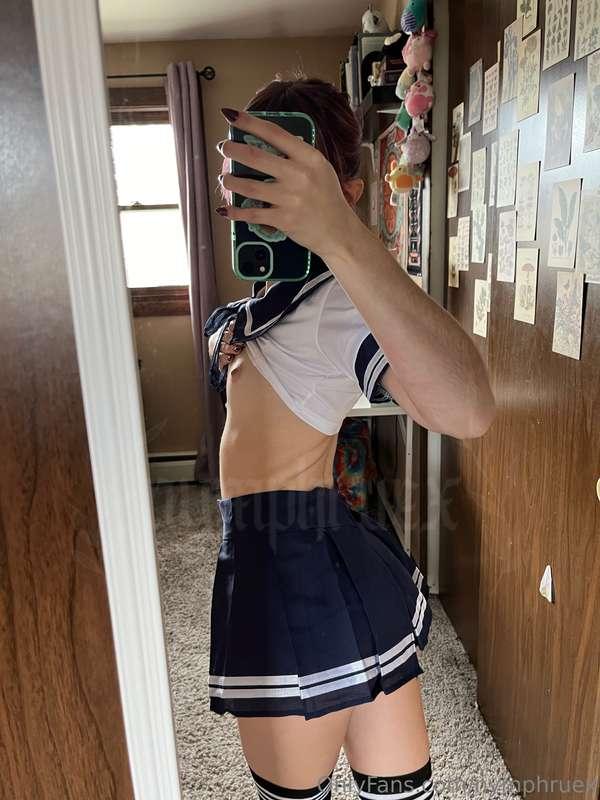 nymphruex image #1