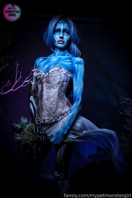 mypetmonstergirl image #3