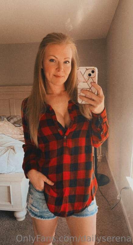 Unbuttoned just a tad too far?💋