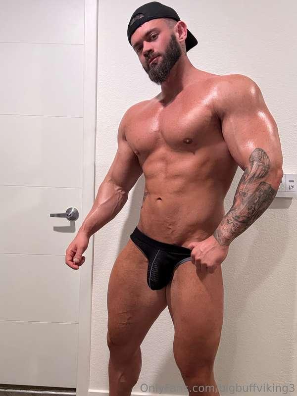 bigbuffviking3 image #0