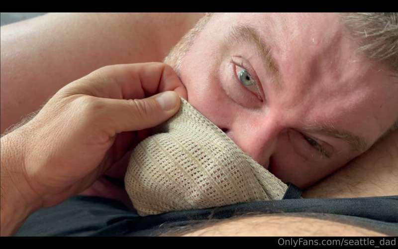 Tomorrow I have a really hot video for you scent pigs out th..