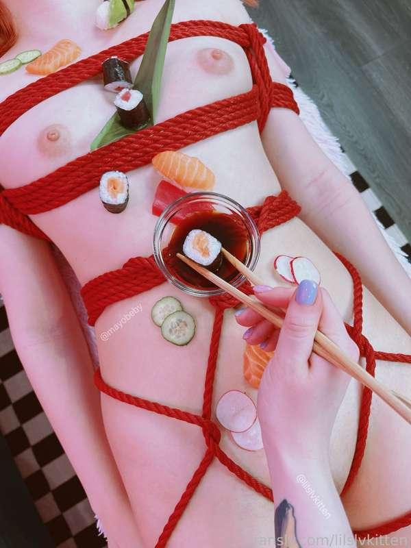 lilslvkitten image #2