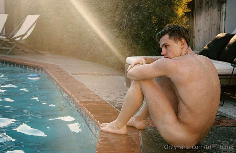 Love to be naked by the pool ❤️
