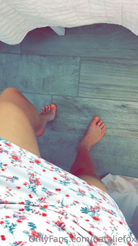 🌸 Sundress & Pretty feet 🌸