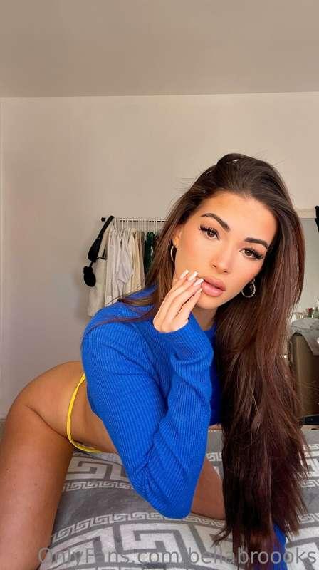 Insane thinking about your cock... 🤤