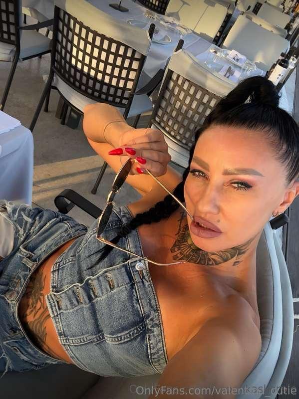 🔥💥 FREE SUBSCRIPTION TO HOT MILF 💥🔥This milf is just a dream..
