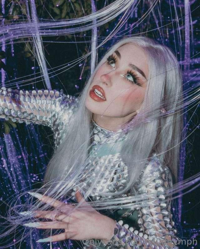 can i be ur siren gf? 🥰🌊🧜‍♀️