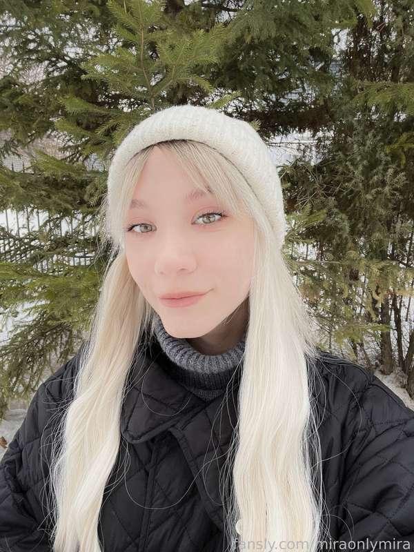 miraonlymira image #0