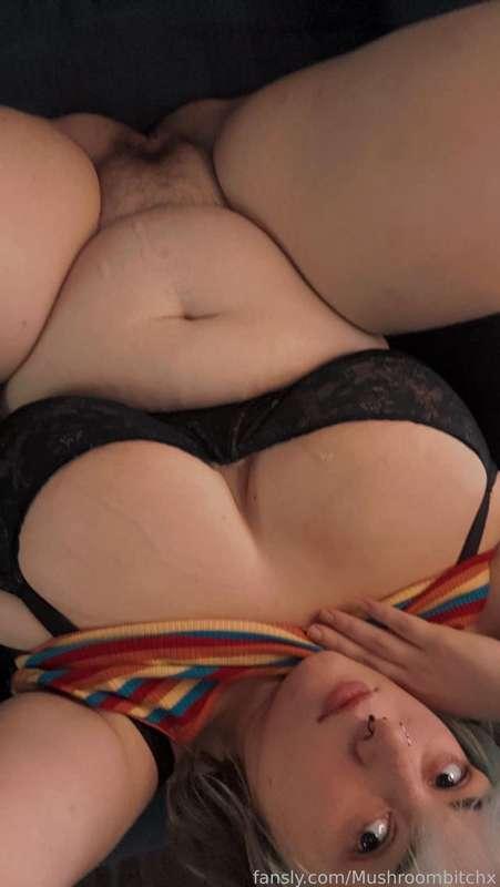 mushroombitchx image #1