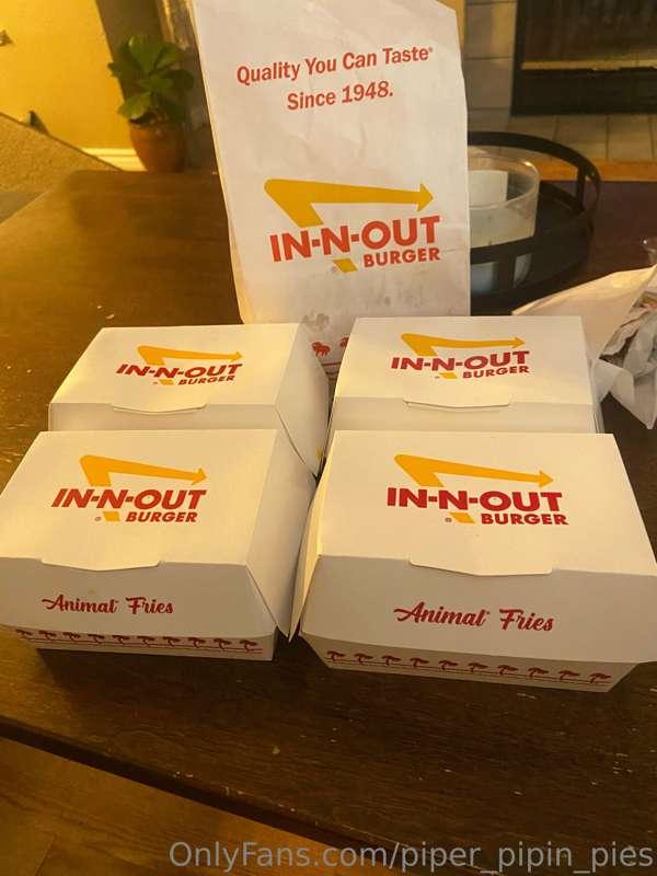 Anyone wanna feed me this weekend. Blimp this belly