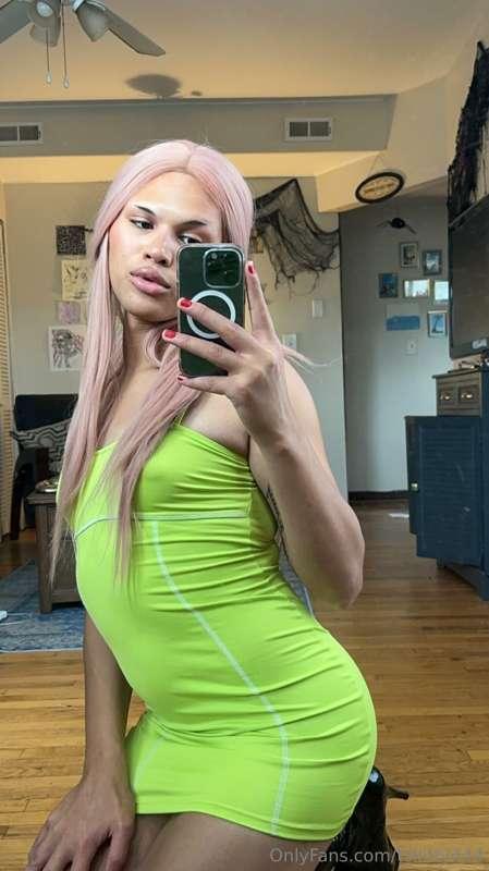 On my knees for you baby,  make me cry 🥹🥹