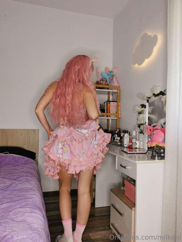 I'm in love with how this dress I made turn out <3 but unfor..
