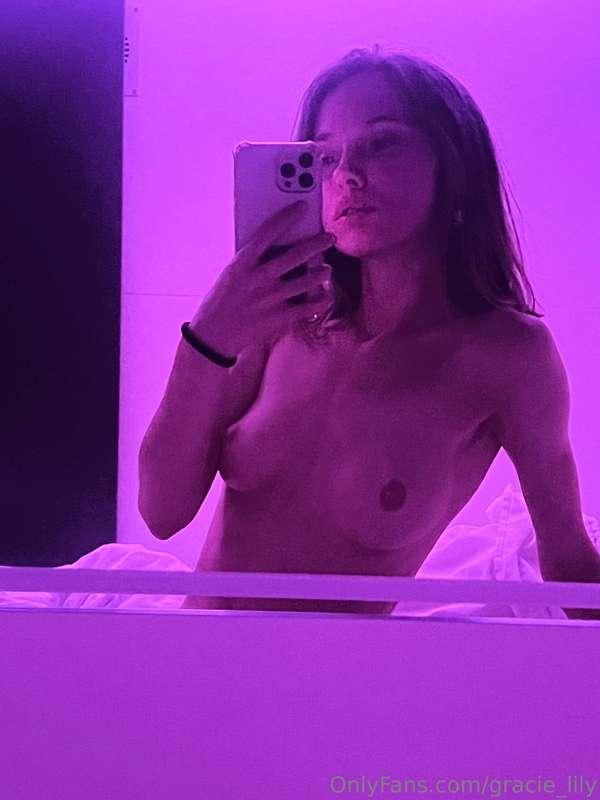neon mood 💕