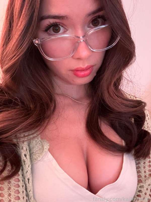 kaileymae image #3