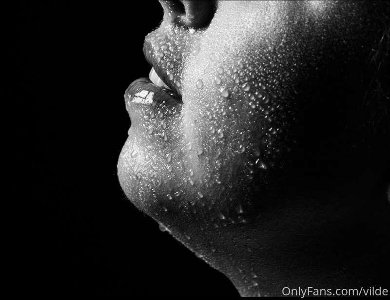 Kiss me..