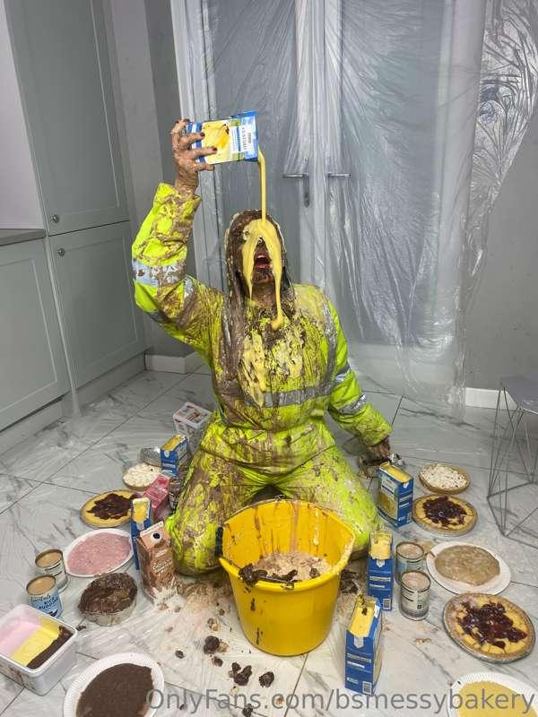 bsmessybakery image #12