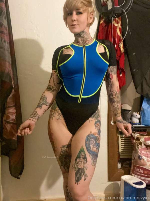 Busting my ass to keep it together y’all, my throat is closi..