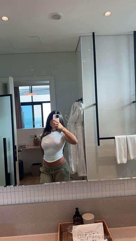 what's the first thing that comes to your mind when you look..