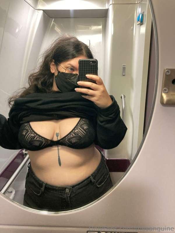 on a train to nyc 🖤