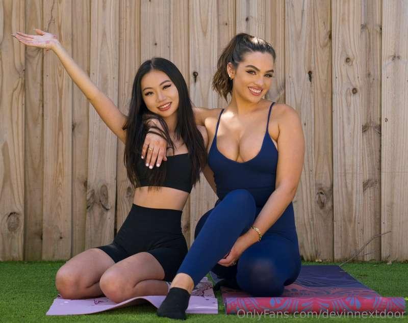 Welcoming my girl @zoeyxdragon to onlyfans!! I made a bunch ..