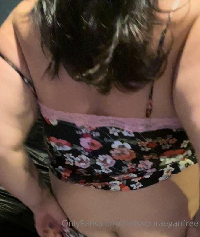 Some stills from my latest PPV