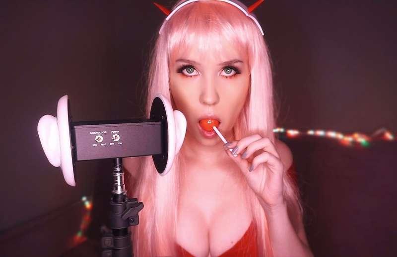 Zero Two + lollipop. 5 photos :)