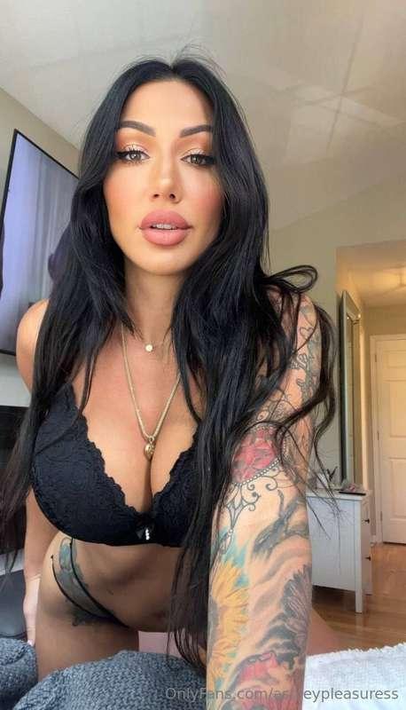 Give some morning wood and make my day 🪵