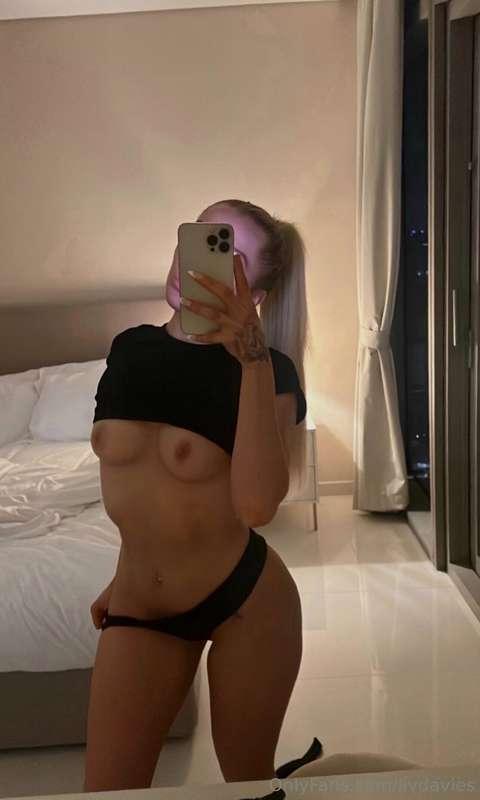 is my figure good enough for u?😝
