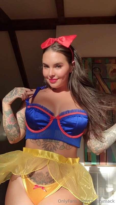 christymack image #0