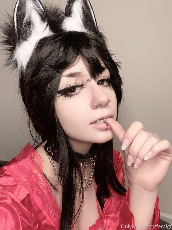 ahri settttttt 💖💖 GET CHARMED
non nude — this lingerie was r..