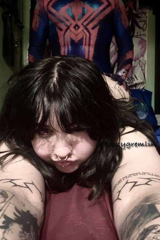 boozygremlinx image #1