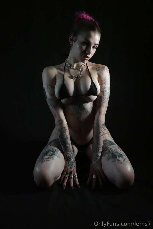  how long would you last under me? 🤤