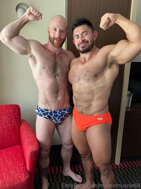 Two muscle hunks are better than one. 💪🏼 Got an incredibly h..
