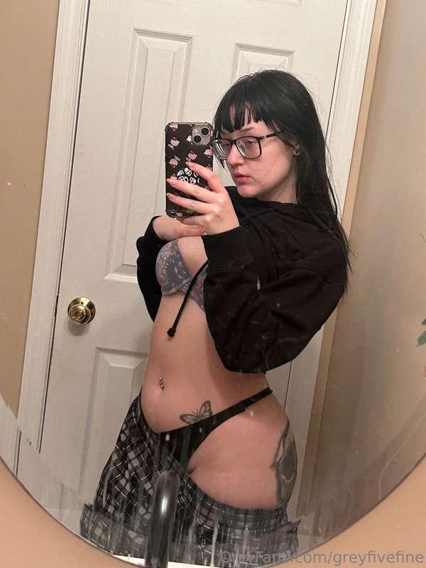 Can I send you pics like this ??