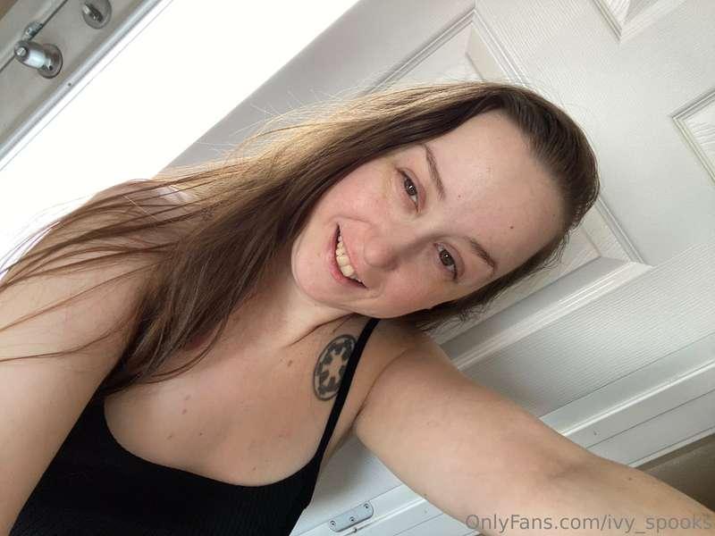 Hi! 🖤🖤