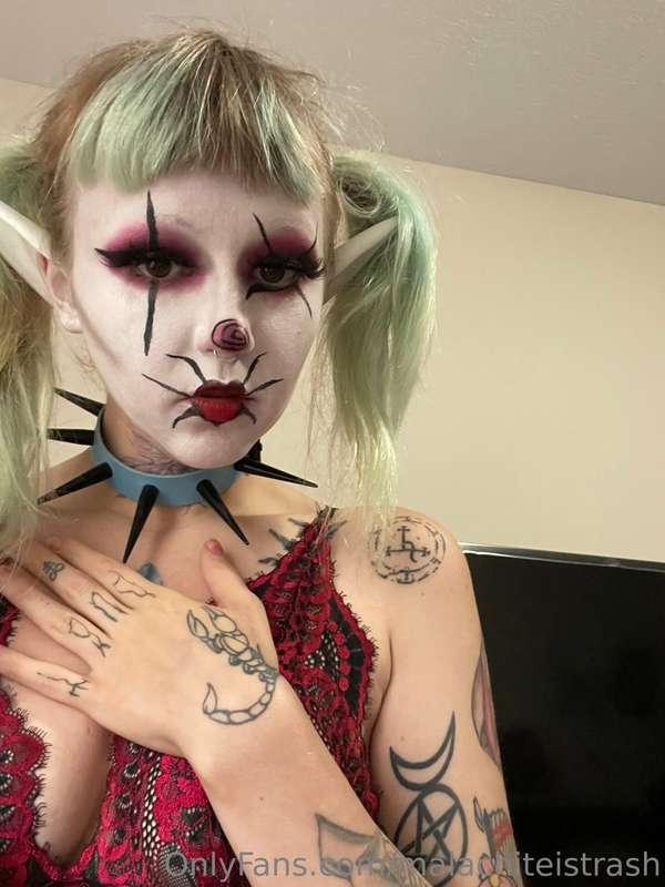 Clownin 🤡 content suggestions ? What do y’all wanna see ? 🥰
