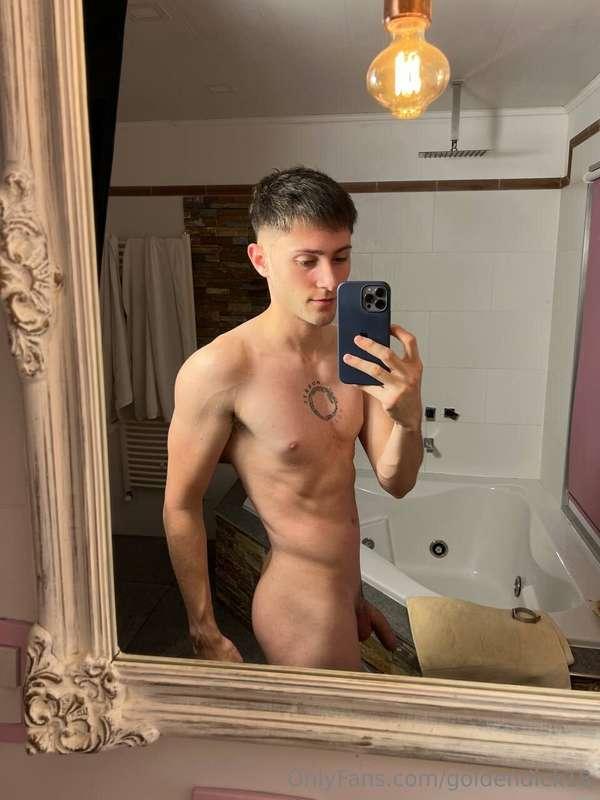 goldendick18 image #2