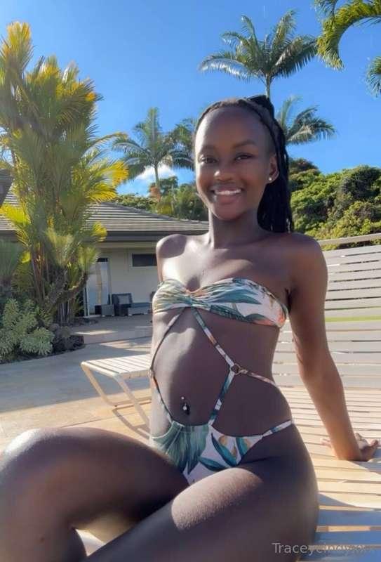 Go ahead, make me blush with a little spoil 💖